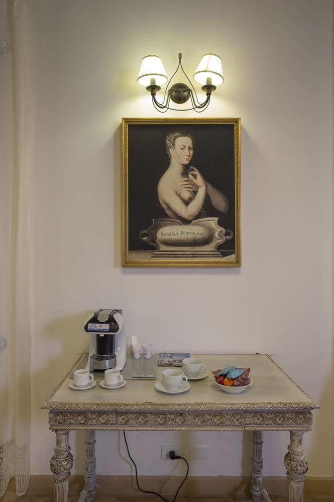 Hotel Off à Rome Extérieur photo
